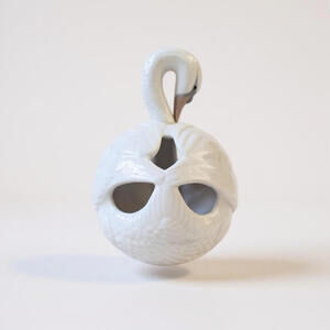 Elegant Lladro Swan #7349 Sculptural Pomander / Diffuser | Modern Porcelain